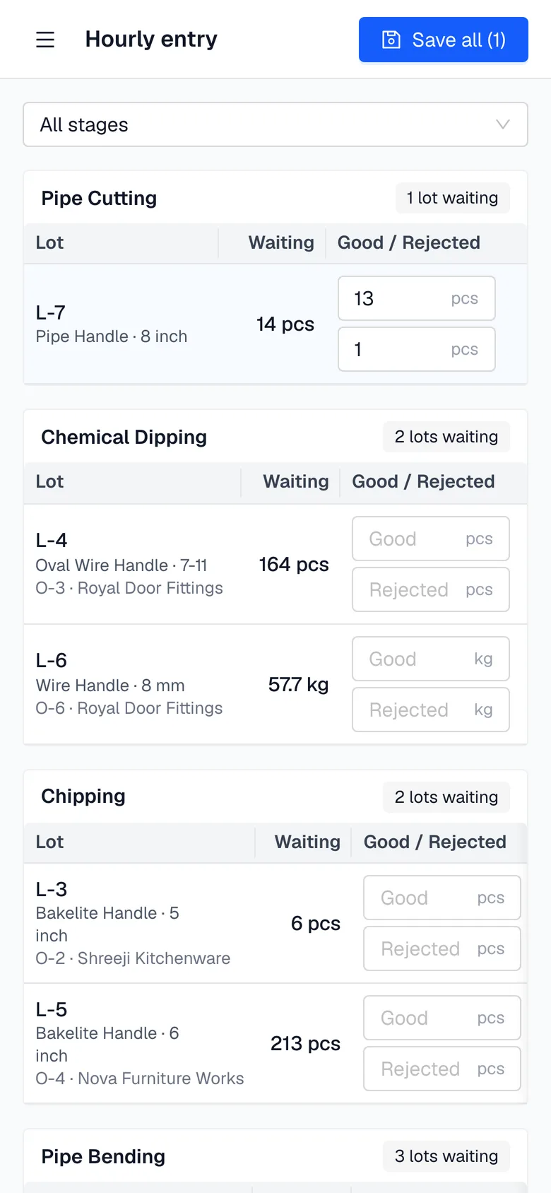 Hourly entry on a phone: an operator types good and rejected pieces for each lot waiting at their stations